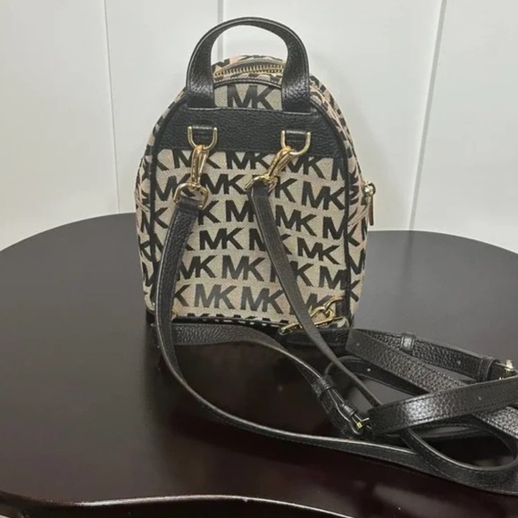 Michael Michael Kors Monogram Black and Cream Backpack main image 9